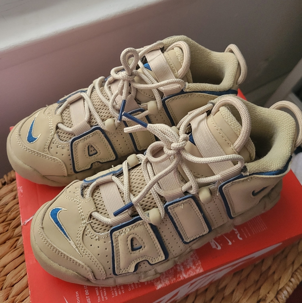 Nike Air More Uptempo gradeschool